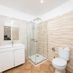 Entrecolinas Villa *